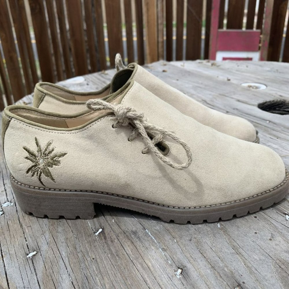 INVENTORY LIQUIDATION SALE! HOGL Suede Loafers Size 7.5 Made in Austria